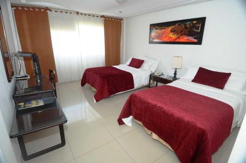 Hotel San Juan Internacional Girón Quarto foto